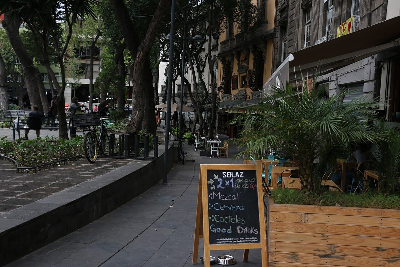 Restaurants along Plaza Río de Janeiro facing the Fuente de Cibeles in Roma Norte, Mexico City